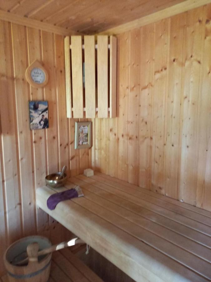 Bas de villa, 2 terrasses, piscine, SPA, sauna... Neffes Extérieur photo